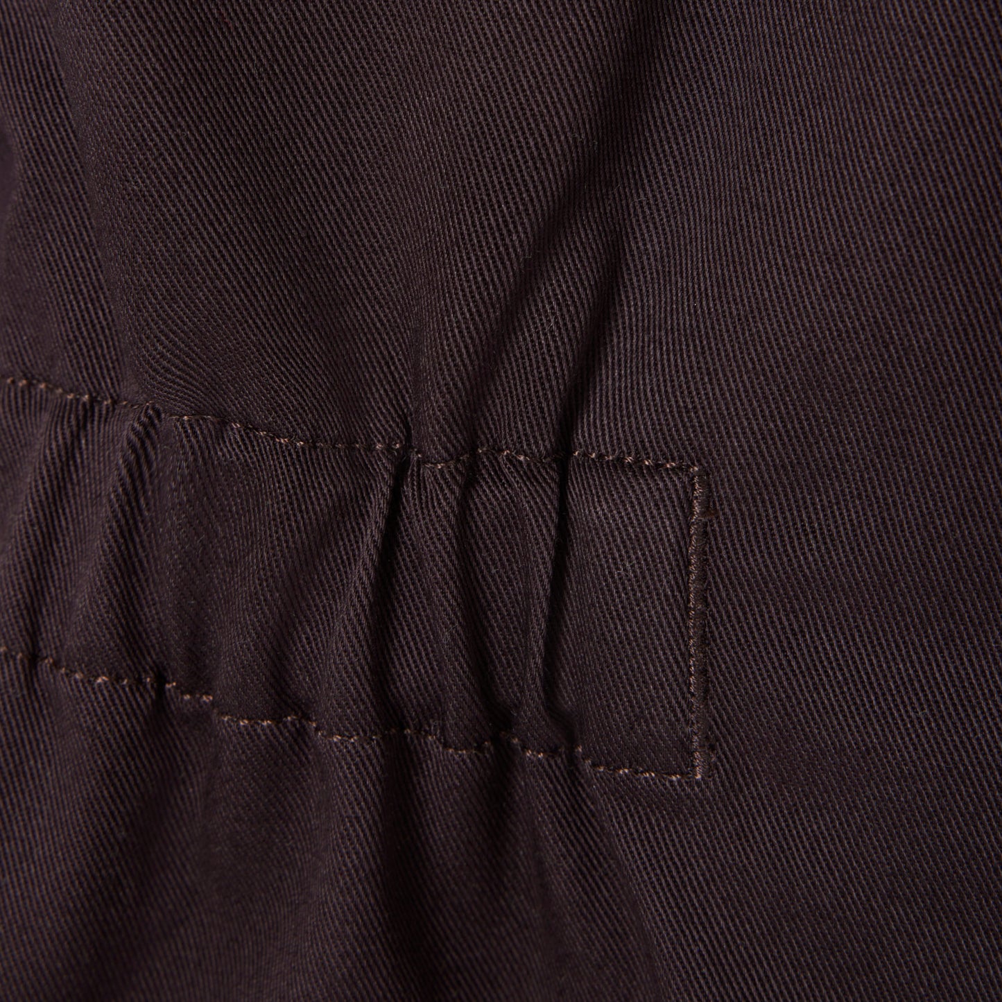 Mono Con Cuello Polo De Tela De Gabardina Elástica