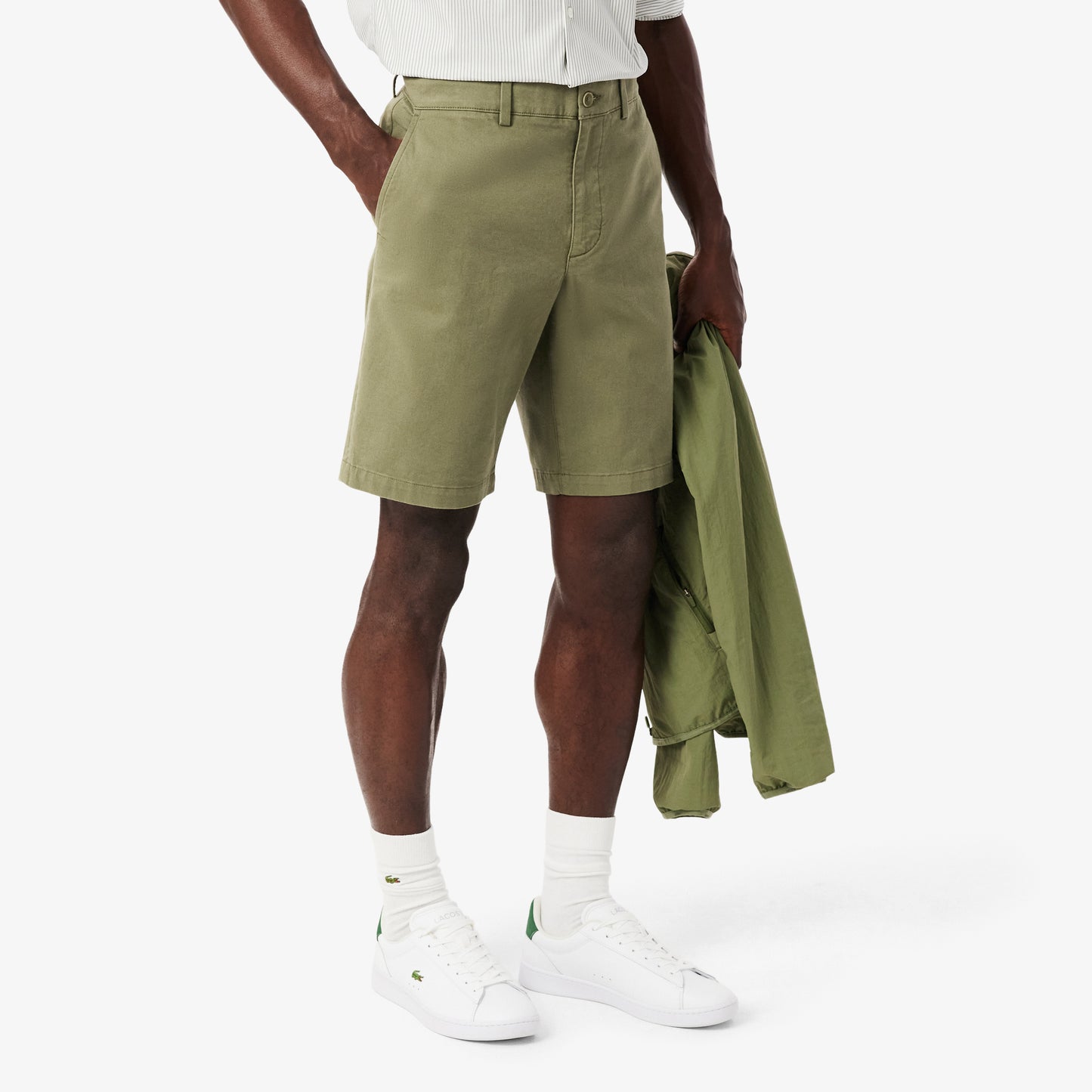 Bermuda Chino En Algodón Stretch De Corte Regular