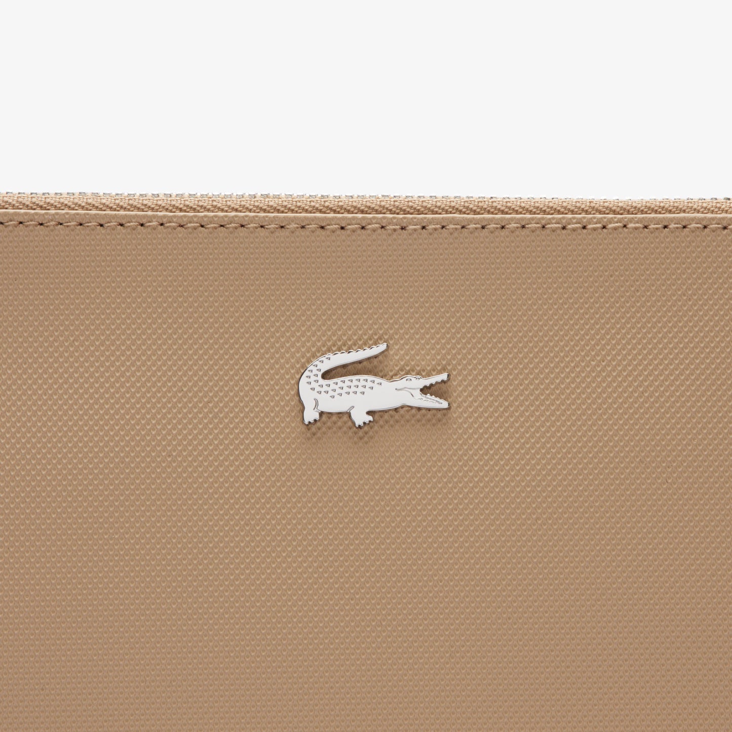 Pouch De Lona Piqué Recubierta Anna