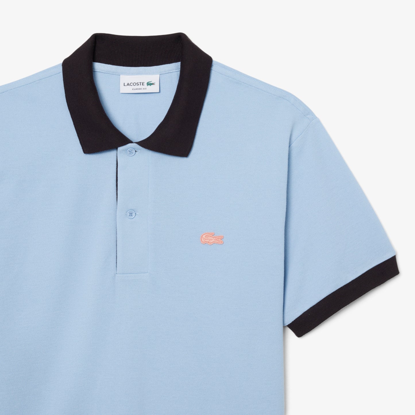 Polo De Canalé En Contraste De Corte Clásico