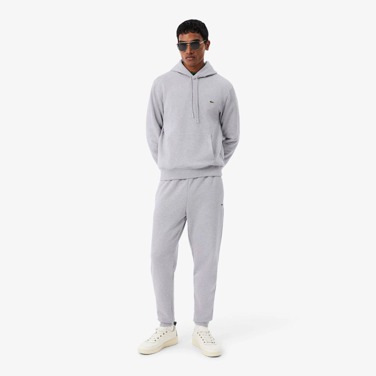 XH9833CCA_1_M