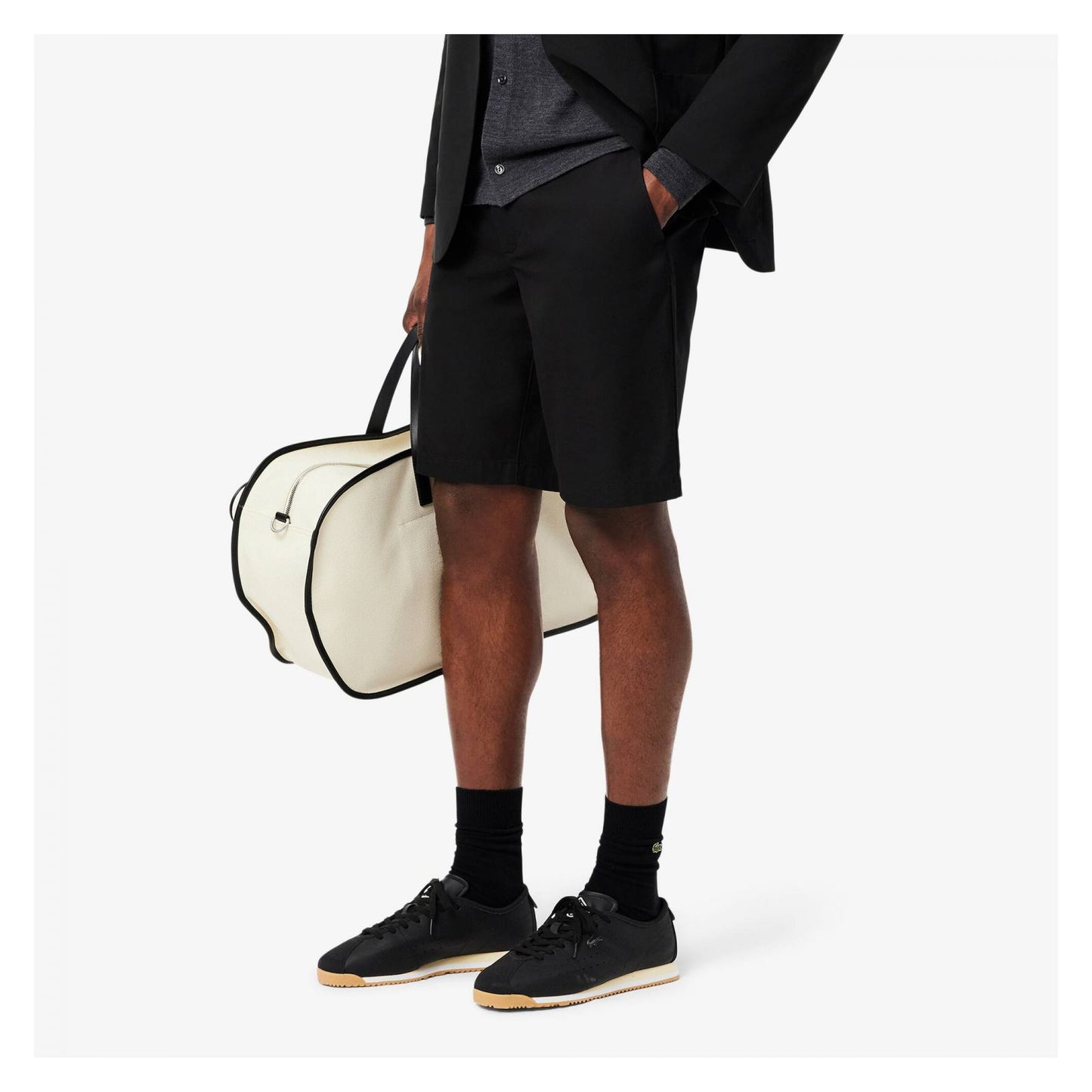 Bermuda De Gabardina Fit Regular