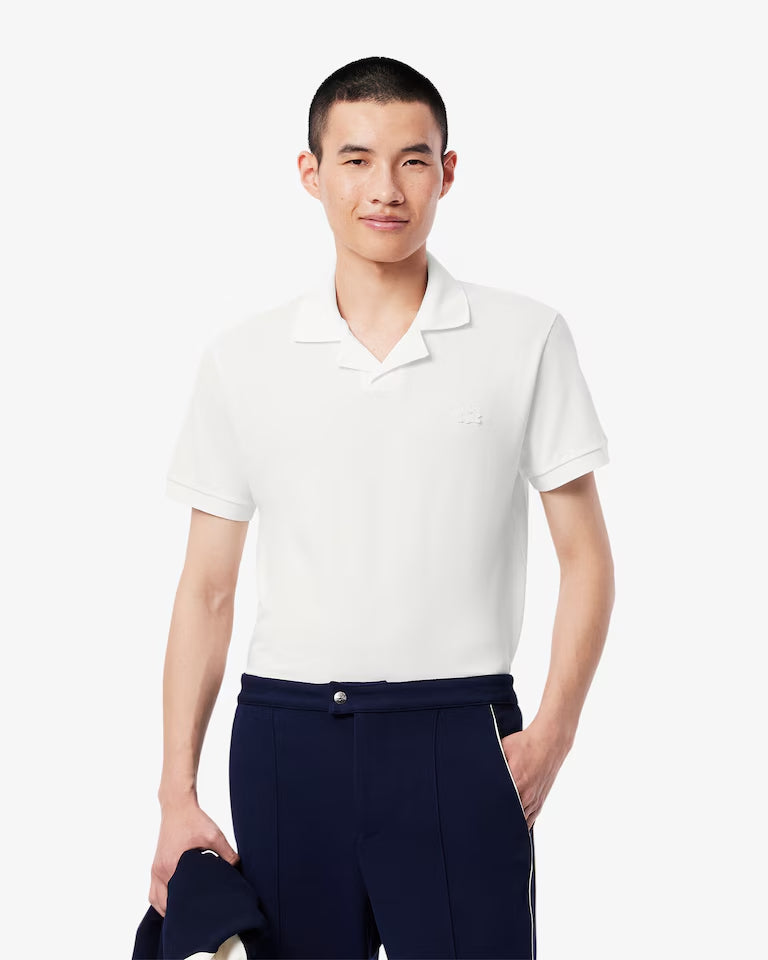 Polo Paris Con Cuello Abierto Y Fit Clásico