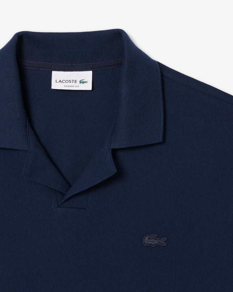 Polo Paris Con Cuello Abierto Y Fit Clásico